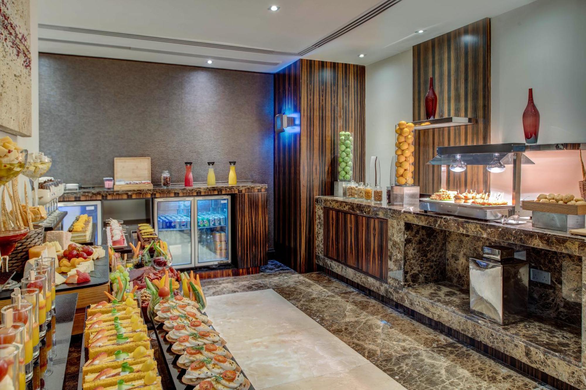 Hotel Media Rotana Dubaj Zewnętrze zdjęcie